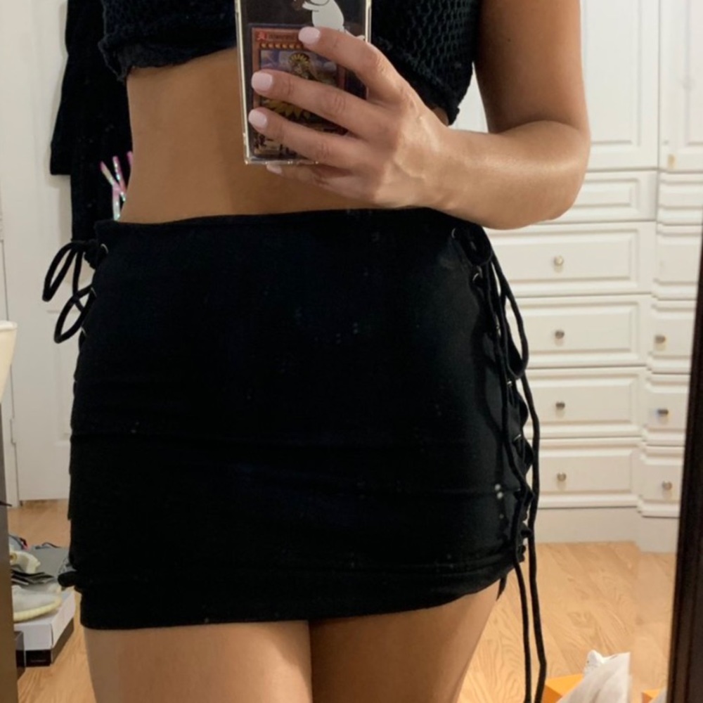 lace up skirt